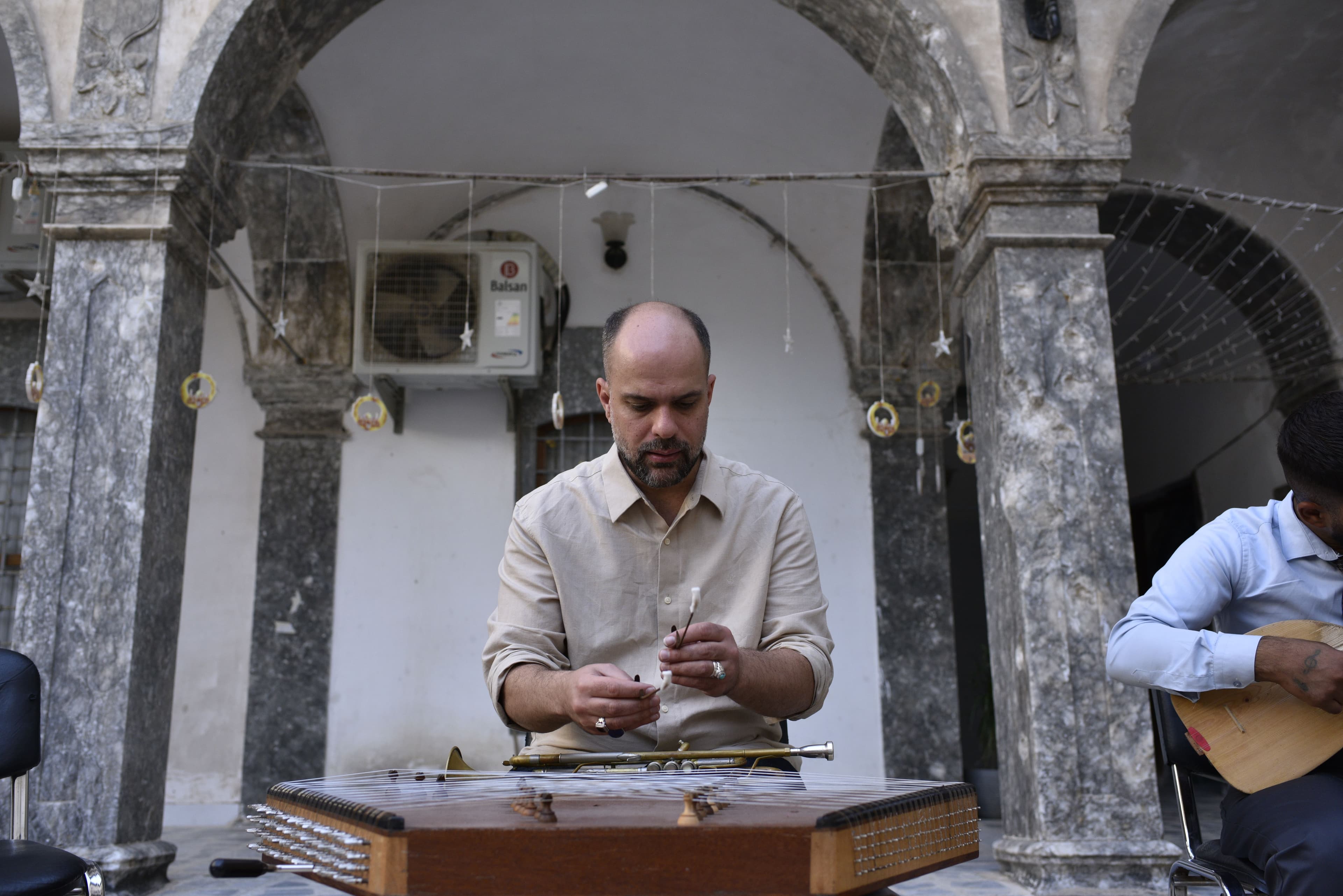 Amir El-Saffar 